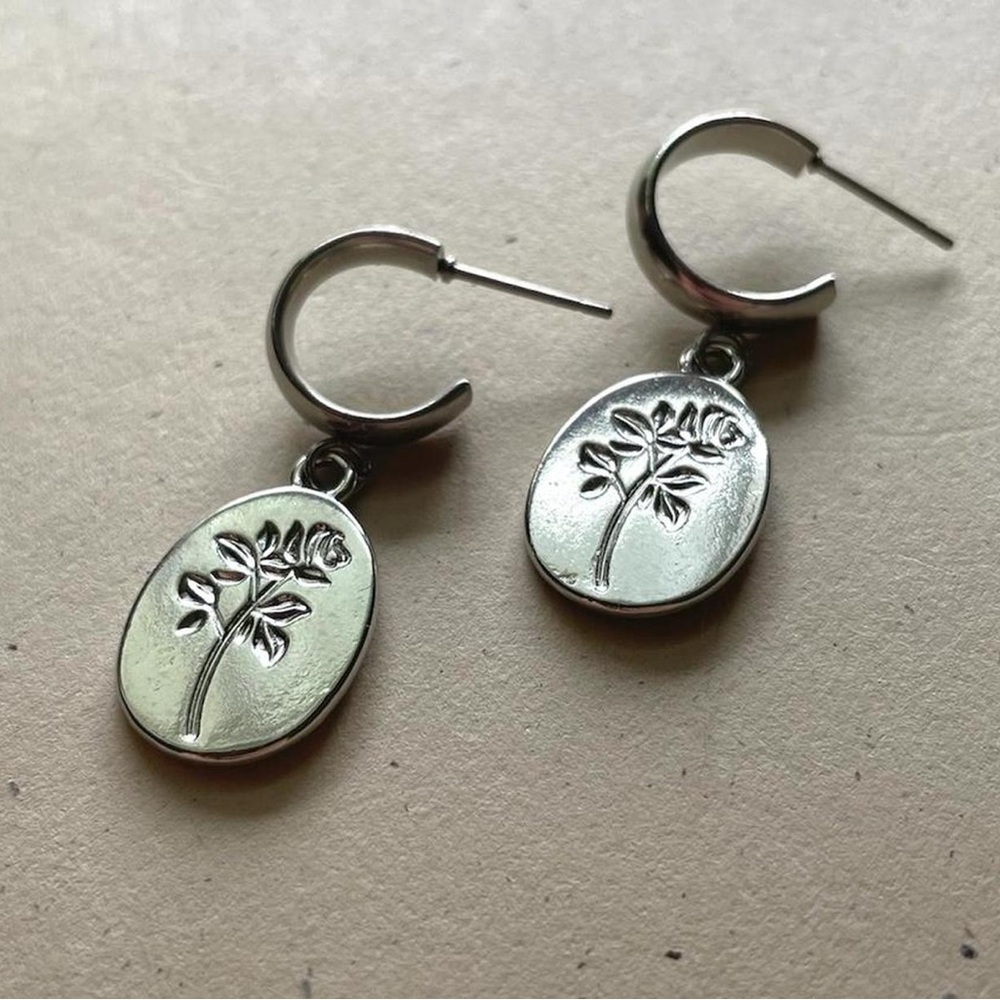 Silver Oval Rose Flower Hoops